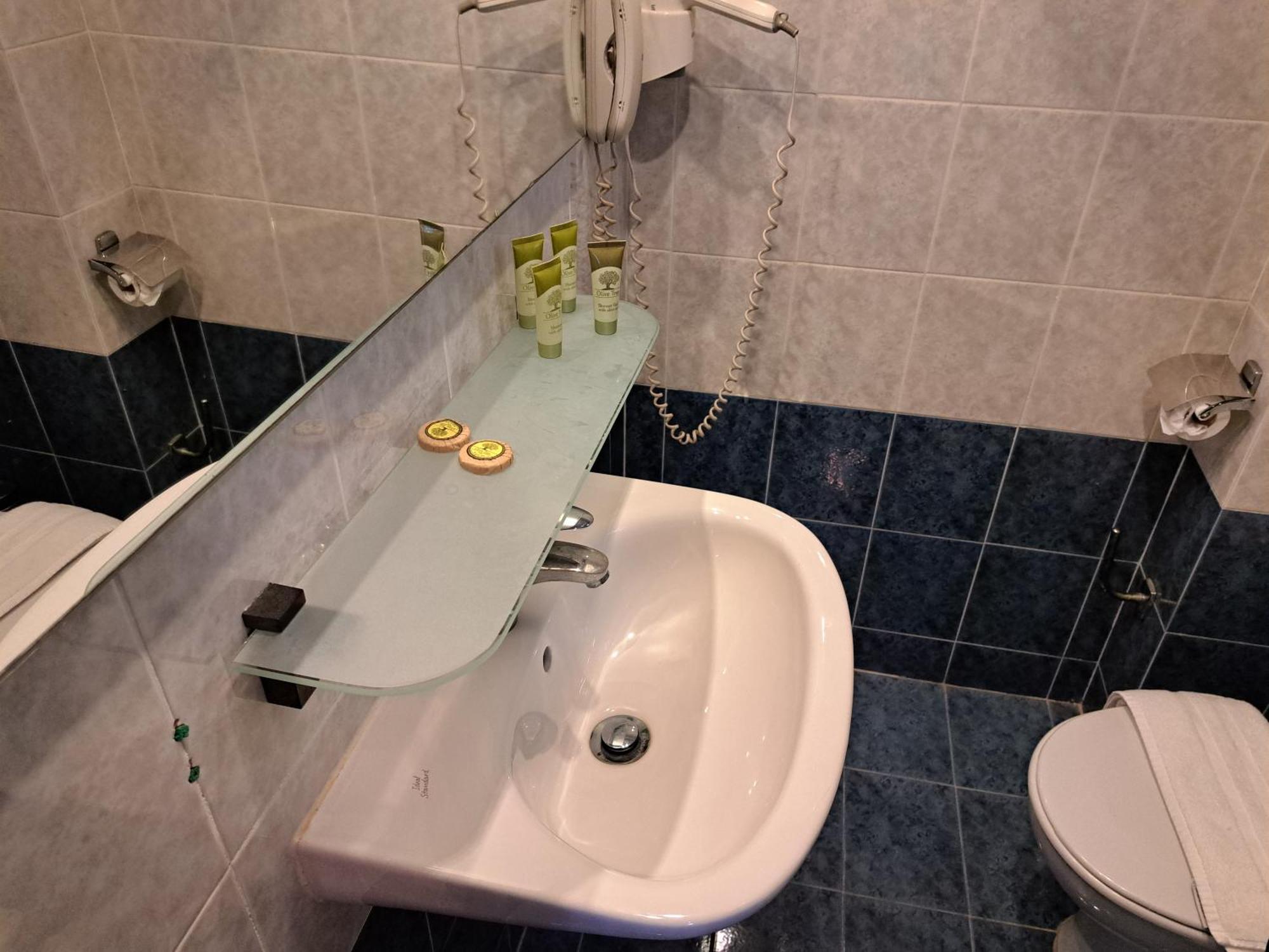 Nefeli Hotel Alimos Eksteriør billede